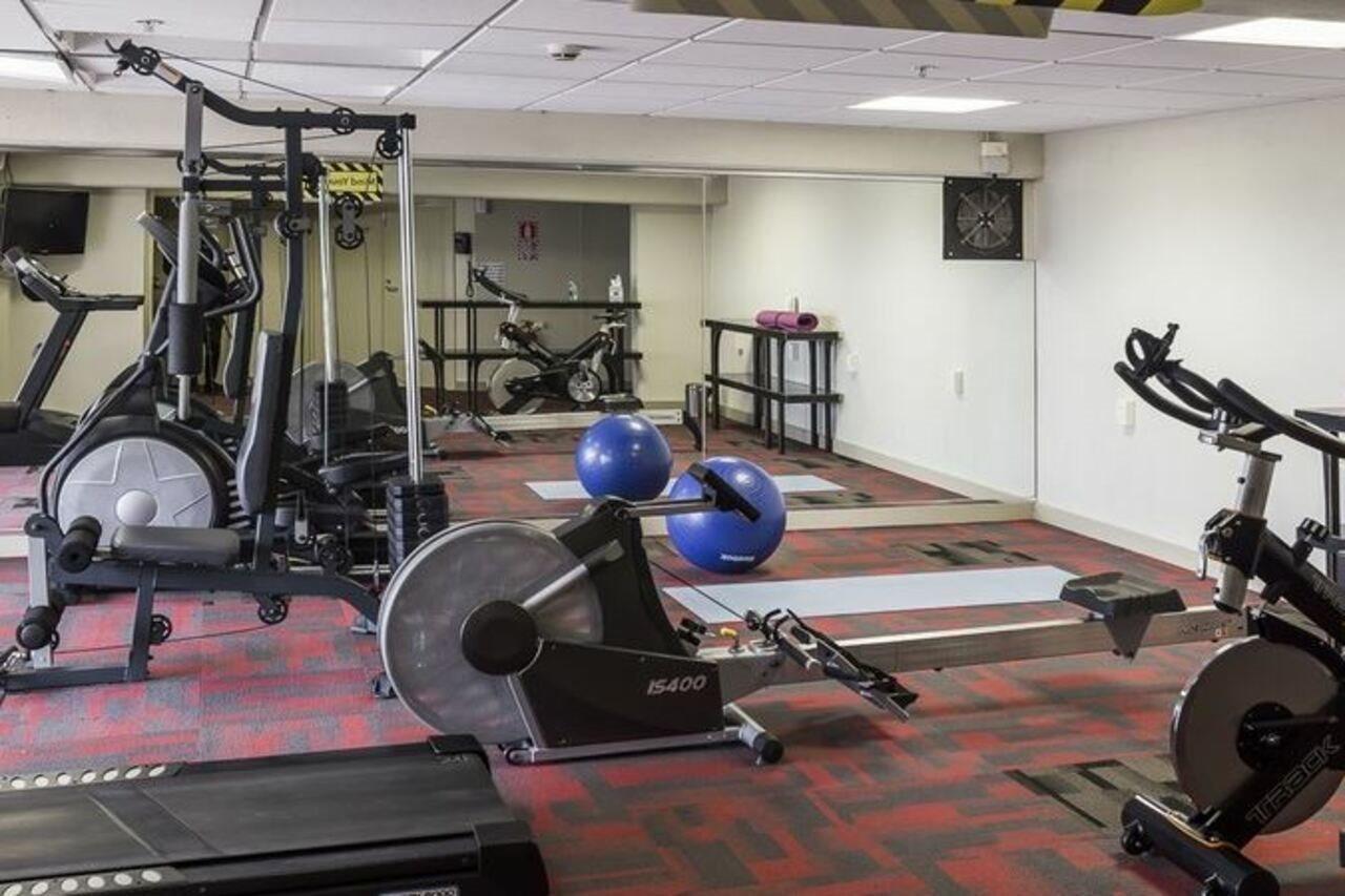 Vr Takapuna Όκλαντ Εξωτερικό φωτογραφία The gym at the National Training Centre