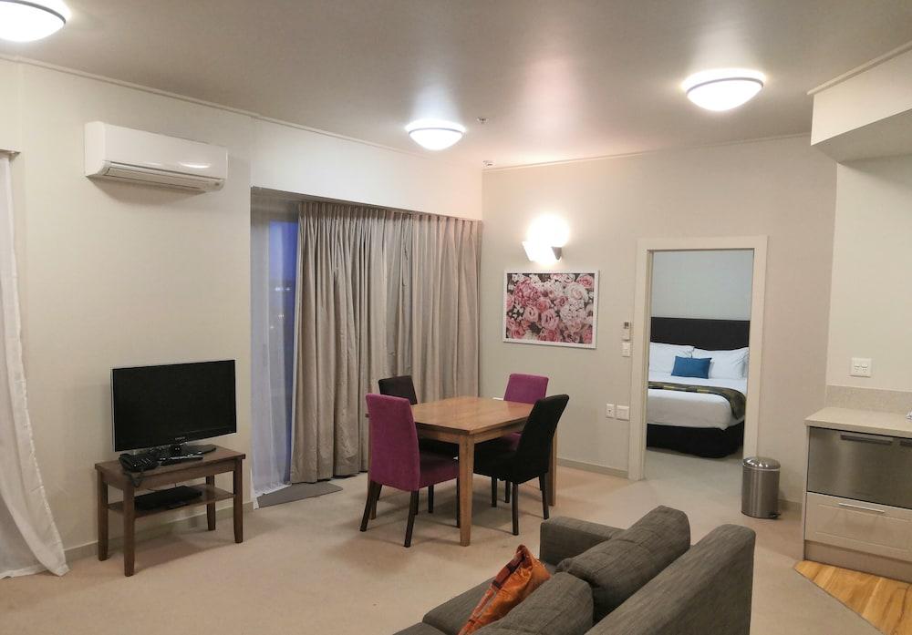 Vr Takapuna Όκλαντ Εξωτερικό φωτογραφία A typical apartment at the University of Canterbury