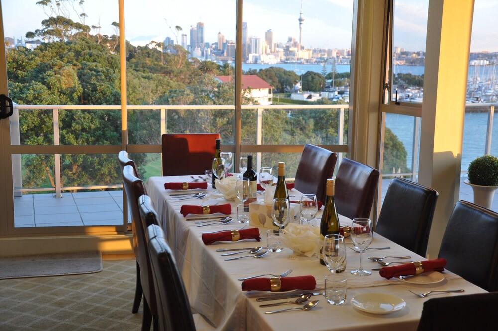 Vr Takapuna Όκλαντ Εξωτερικό φωτογραφία The view from the dining room