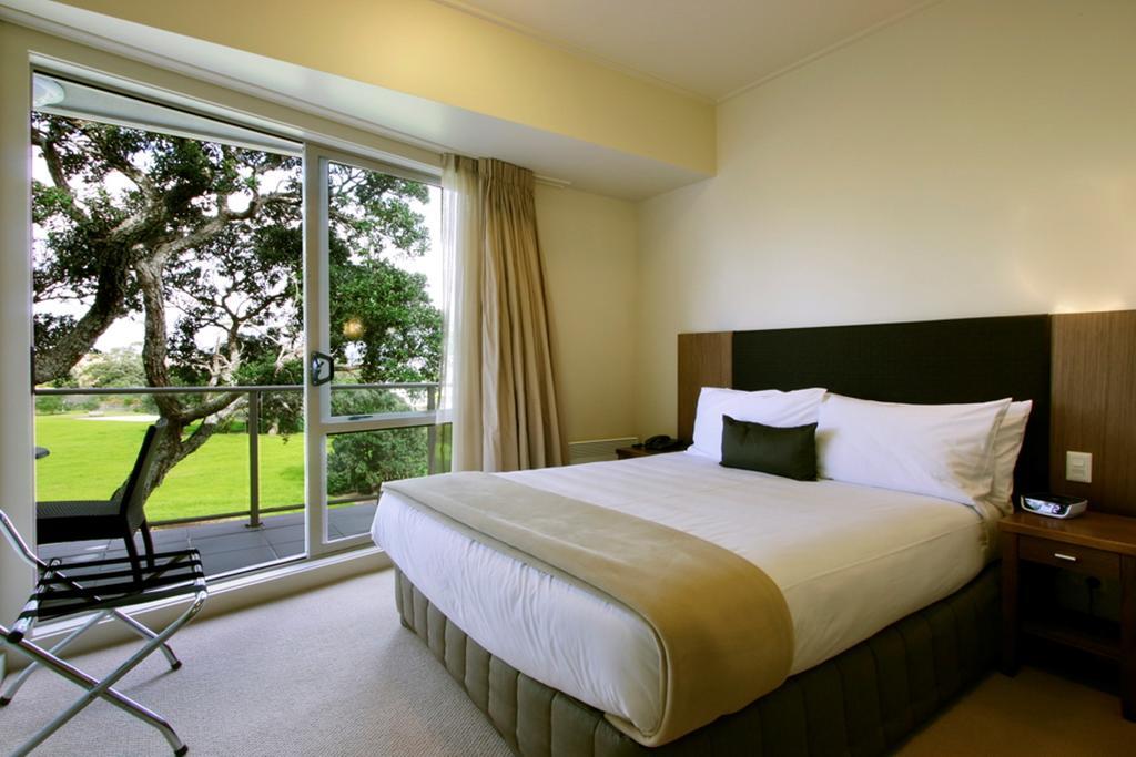 Vr Takapuna Όκλαντ Εξωτερικό φωτογραφία A bedroom at the hotel