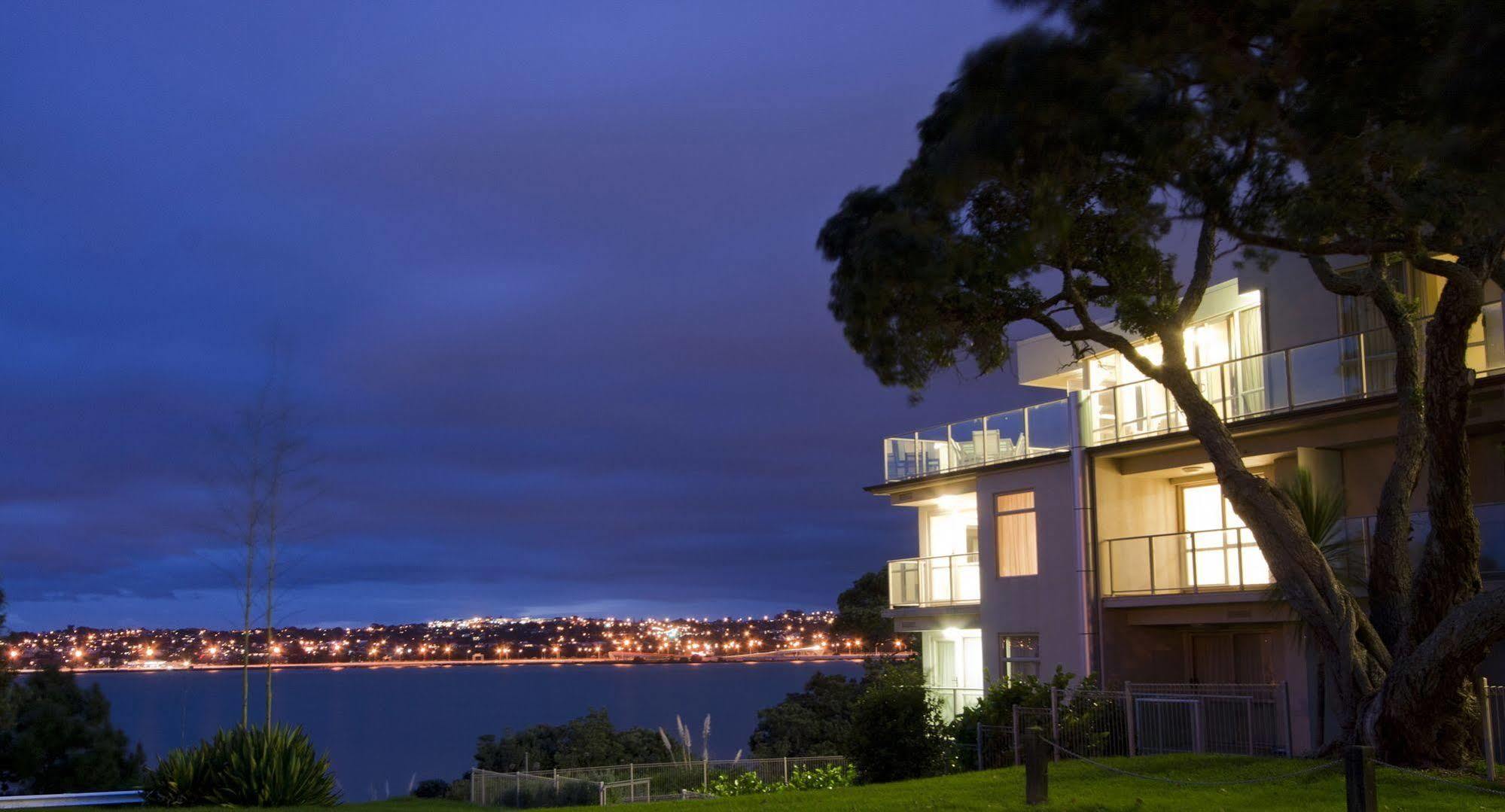 Vr Takapuna Όκλαντ Εξωτερικό φωτογραφία Apartments overlooking the bay